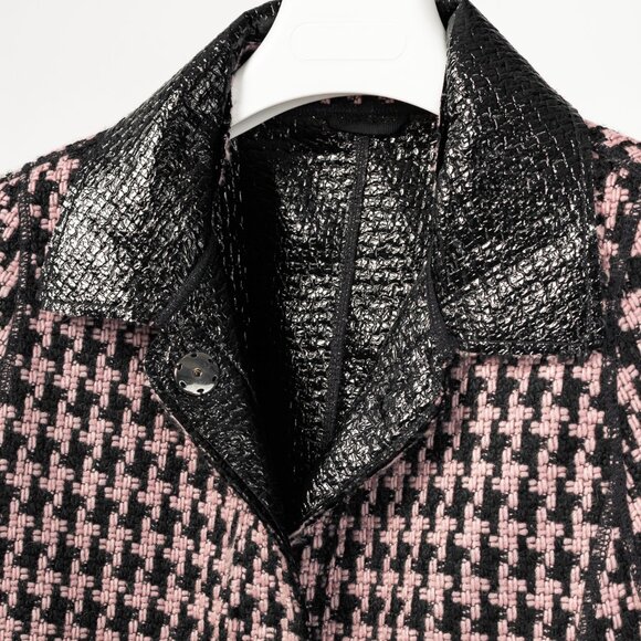 Marc Cain Reversible Pink & Black Houndstooth Tweed & Faux-Leather Jacket - Picture 11 of 16